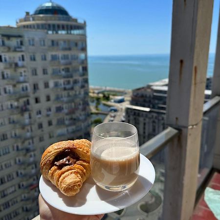 Удобные Апартаменты С Видом На Море Batumi Kültér fotó