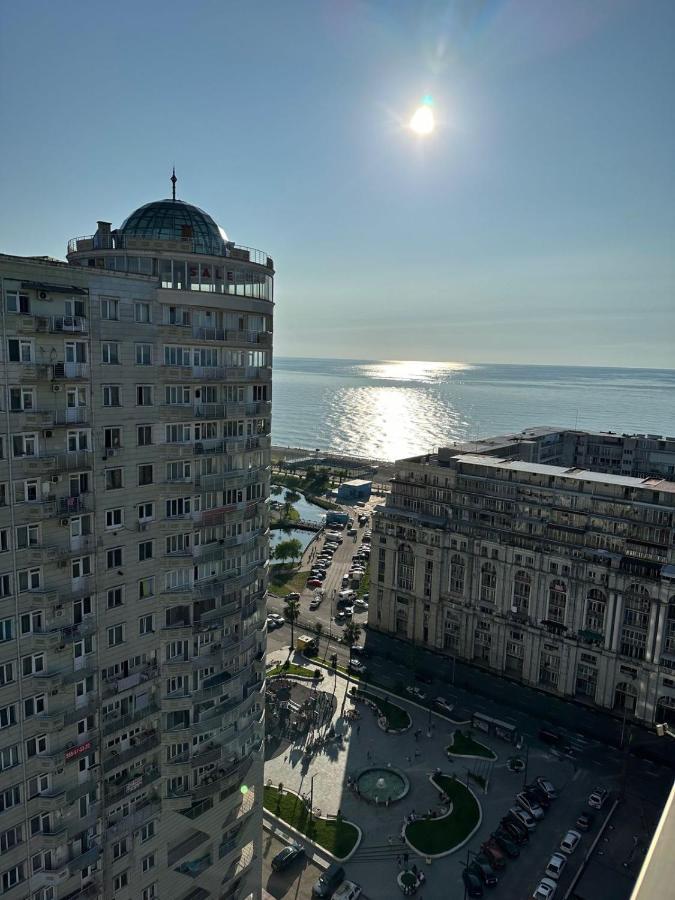 Удобные Апартаменты С Видом На Море Batumi Kültér fotó