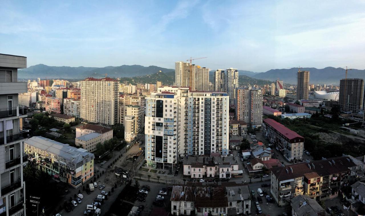 Удобные Апартаменты С Видом На Море Batumi Kültér fotó